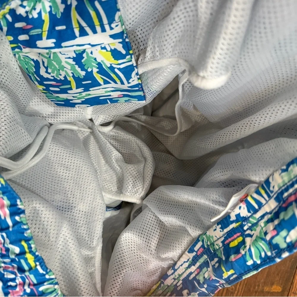 Vineyard Vines Chappy 7” Blue Tropical Sail Lined Swim Trunks Pockets Sz Xl